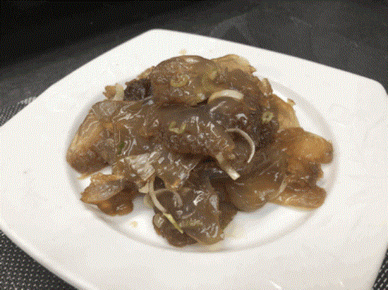 Jellyfish head with vinegar sauce