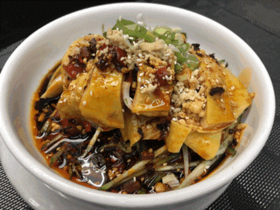 Steamed boiled with chili sauce, Sichuan style