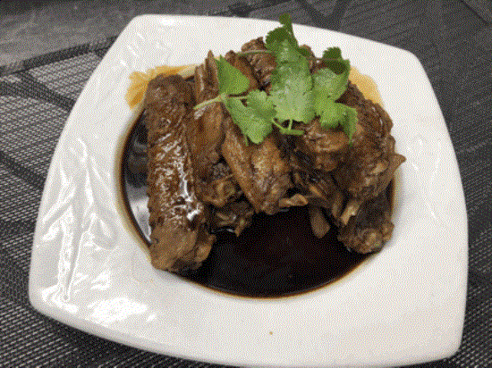 Braised duck feet with rice wine sauce