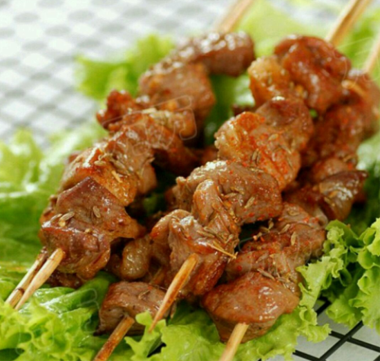 Lamb Skewers ( 5 skewers per orders)