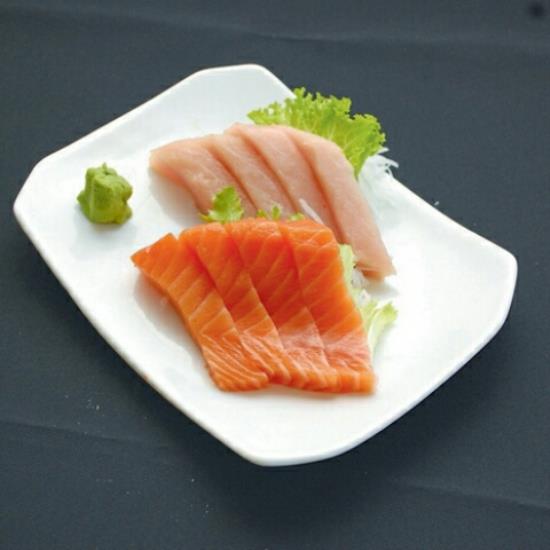 Tuna & Salmon Sashimi (8pcs)